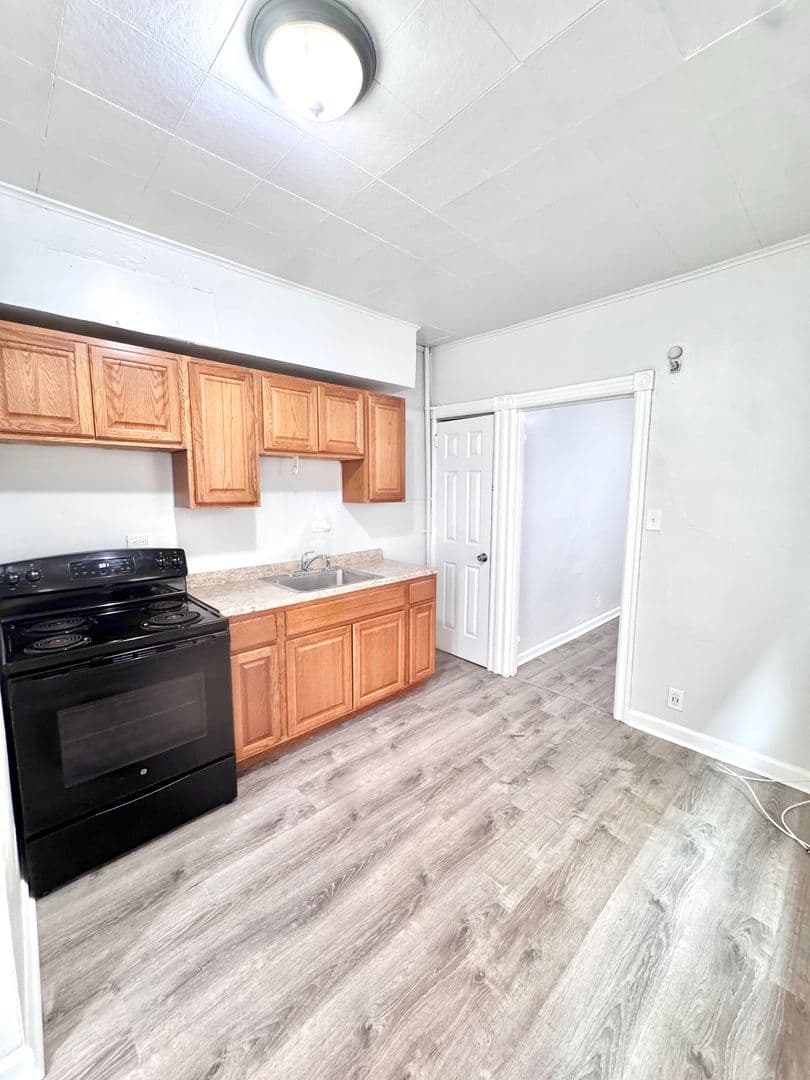 Allentown Apartment: 624 Park Street