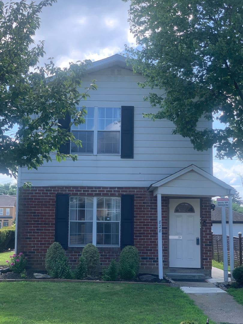 Allentown Apartment: 828 Sherman Street