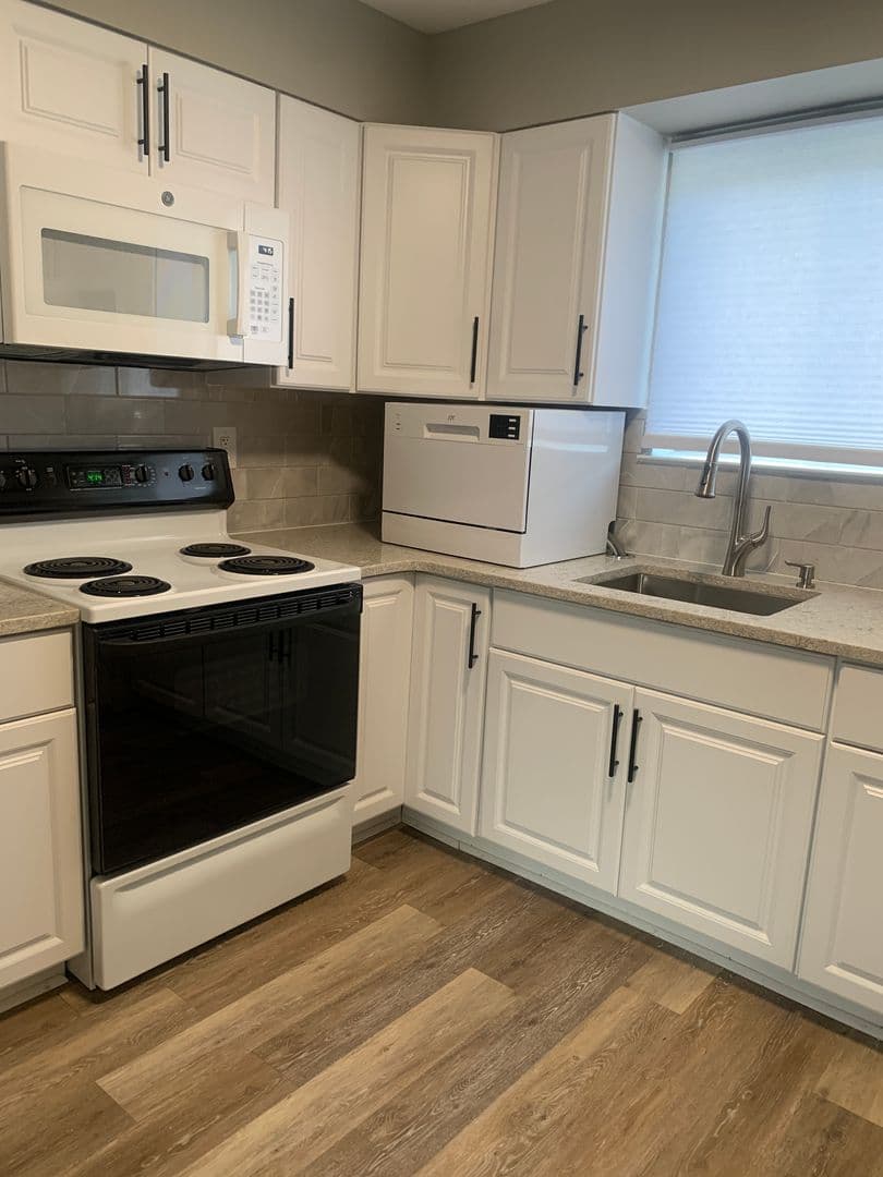 Allentown Apartment: 828 Sherman Street