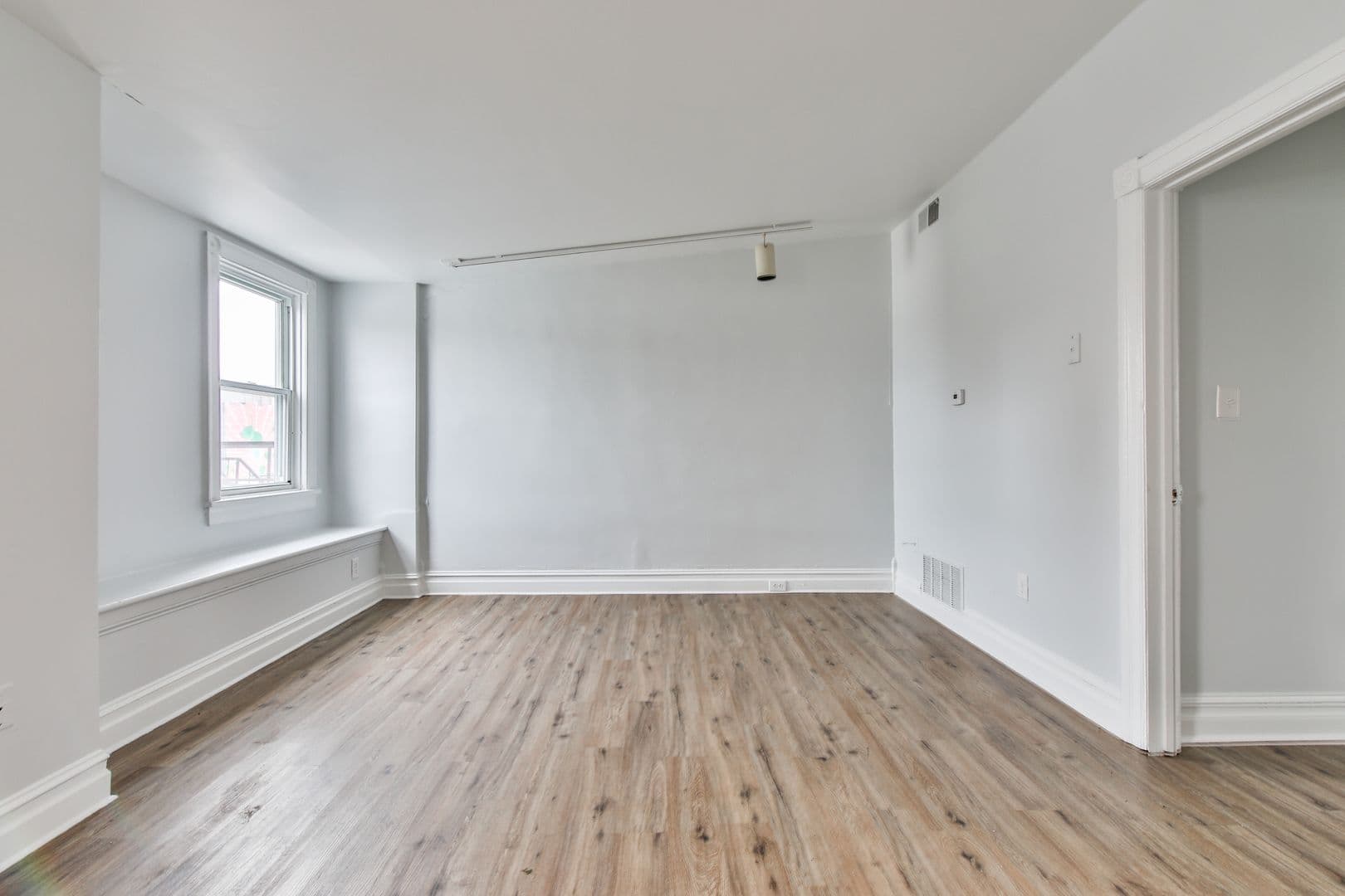 Allentown Apartment: 39 N 11th Street