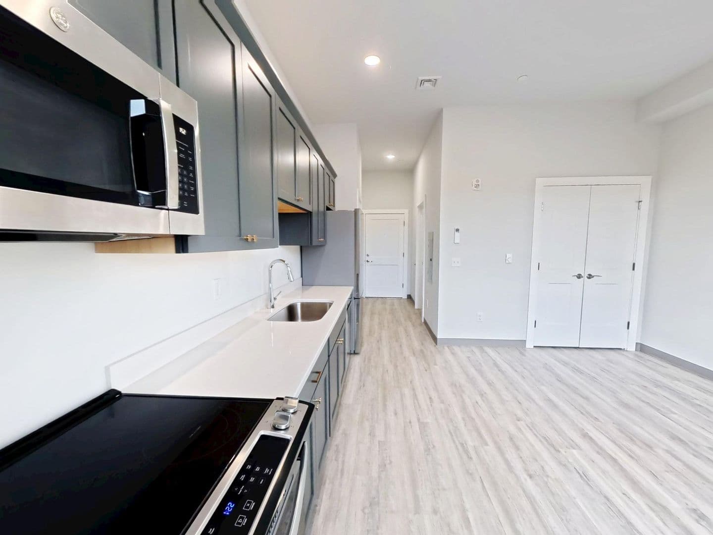 Winooski Apartment: 111 East Allen Street