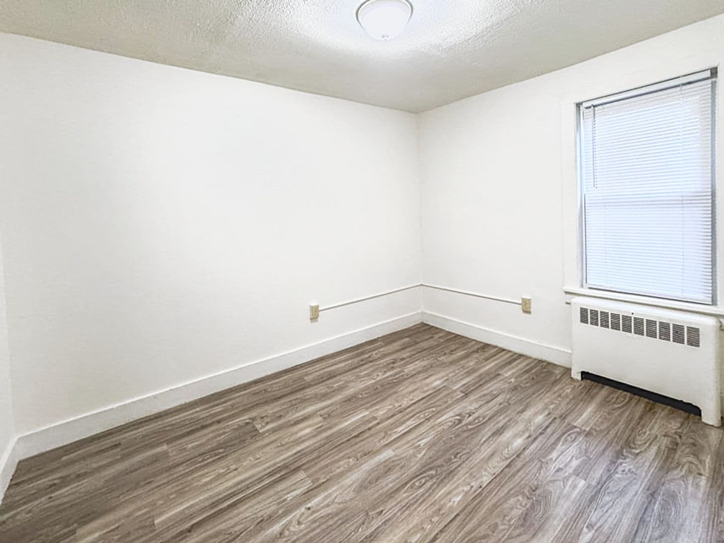 Essex Junction Apartment: 12 Central Street