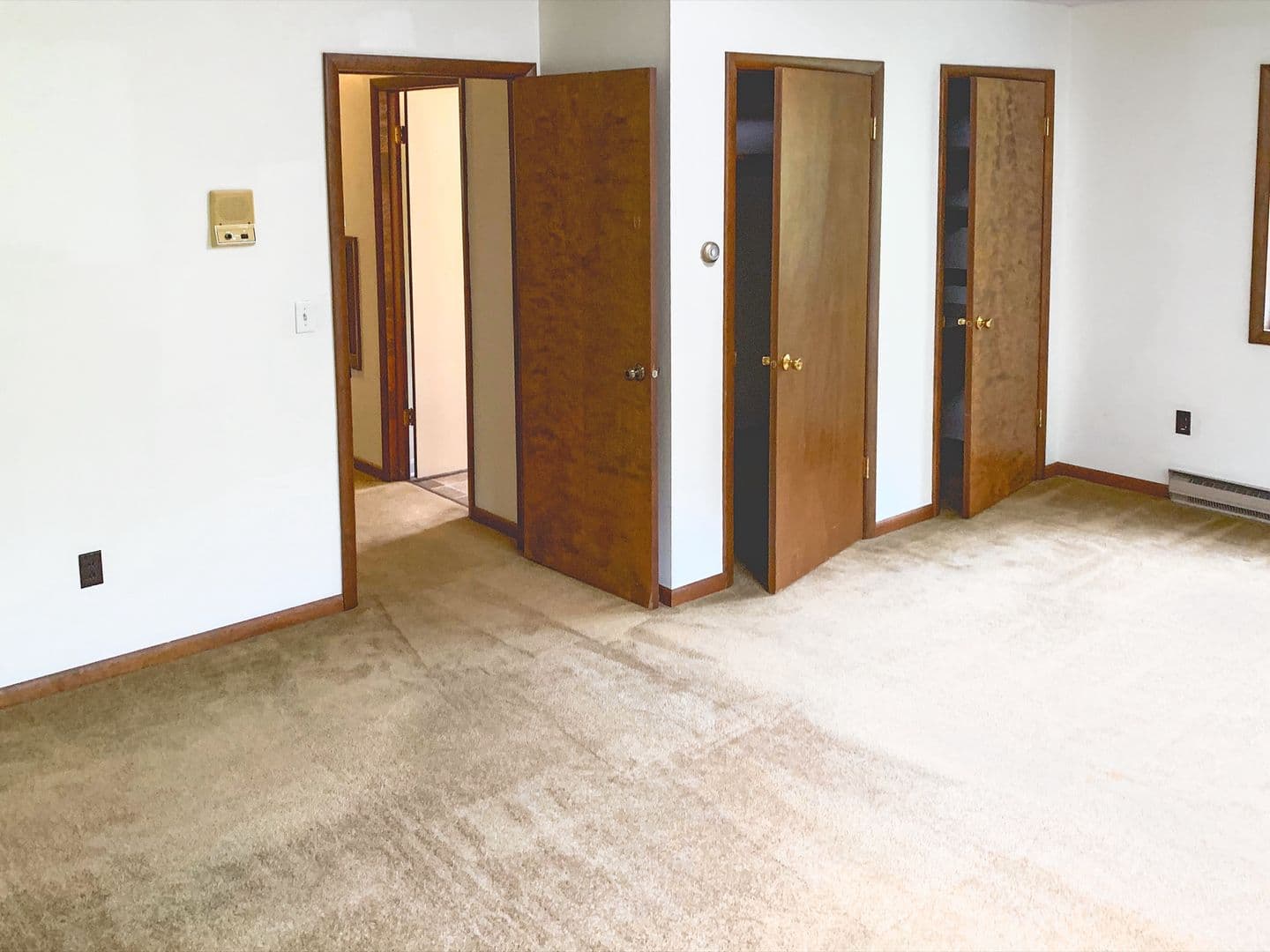 South Burlington House: 238 Spear Street