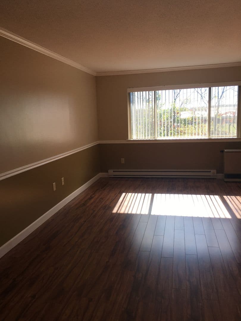 South Burlington Apartment: 92 Quarry Hill Rd.