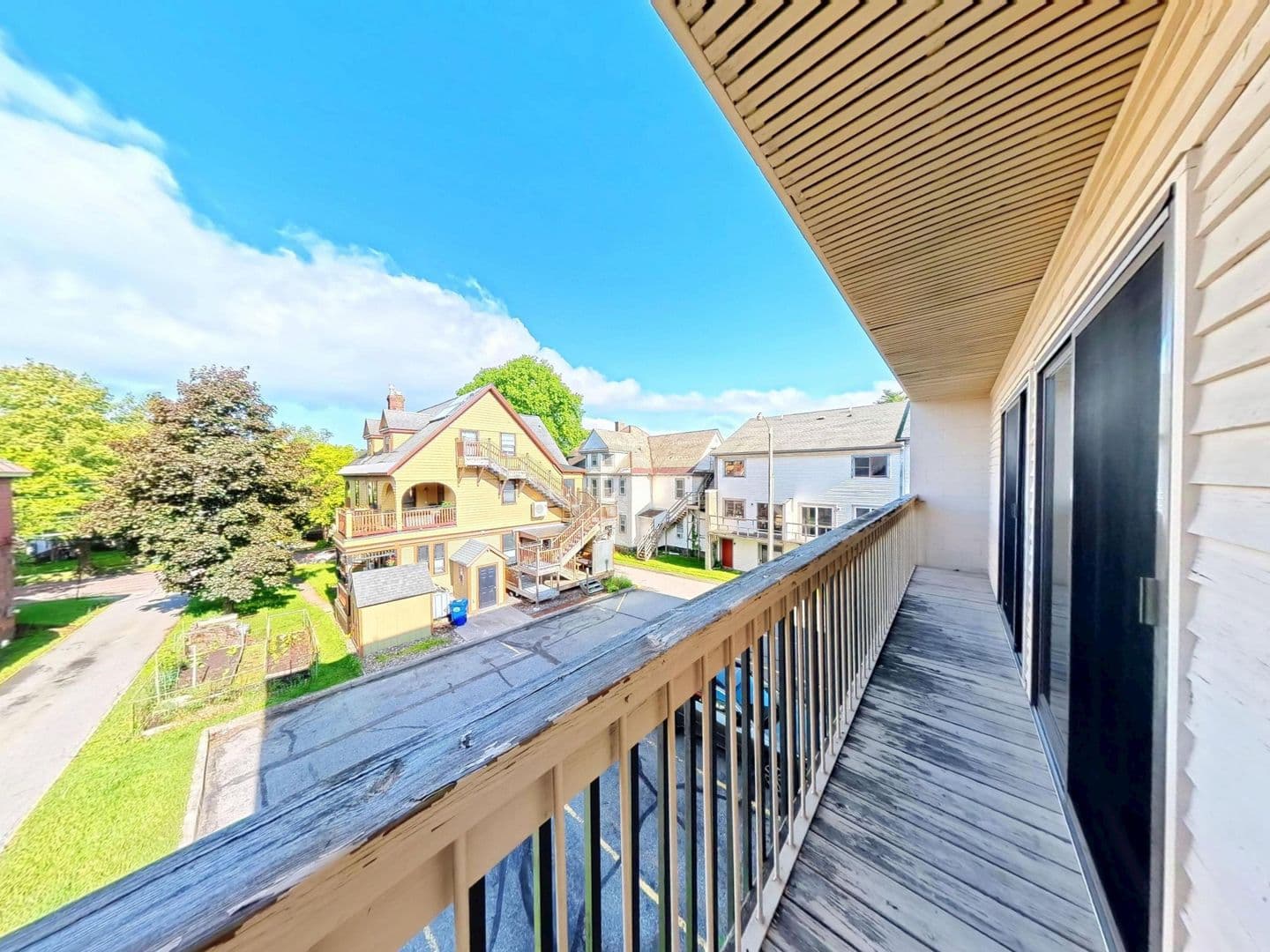 Burlington Apartment: 37 S. Williams Street