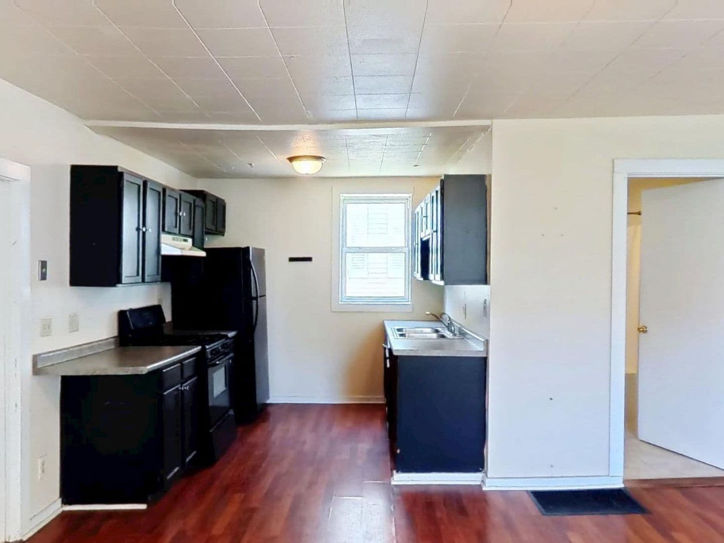 Burlington Apartment: 30 Chase Street