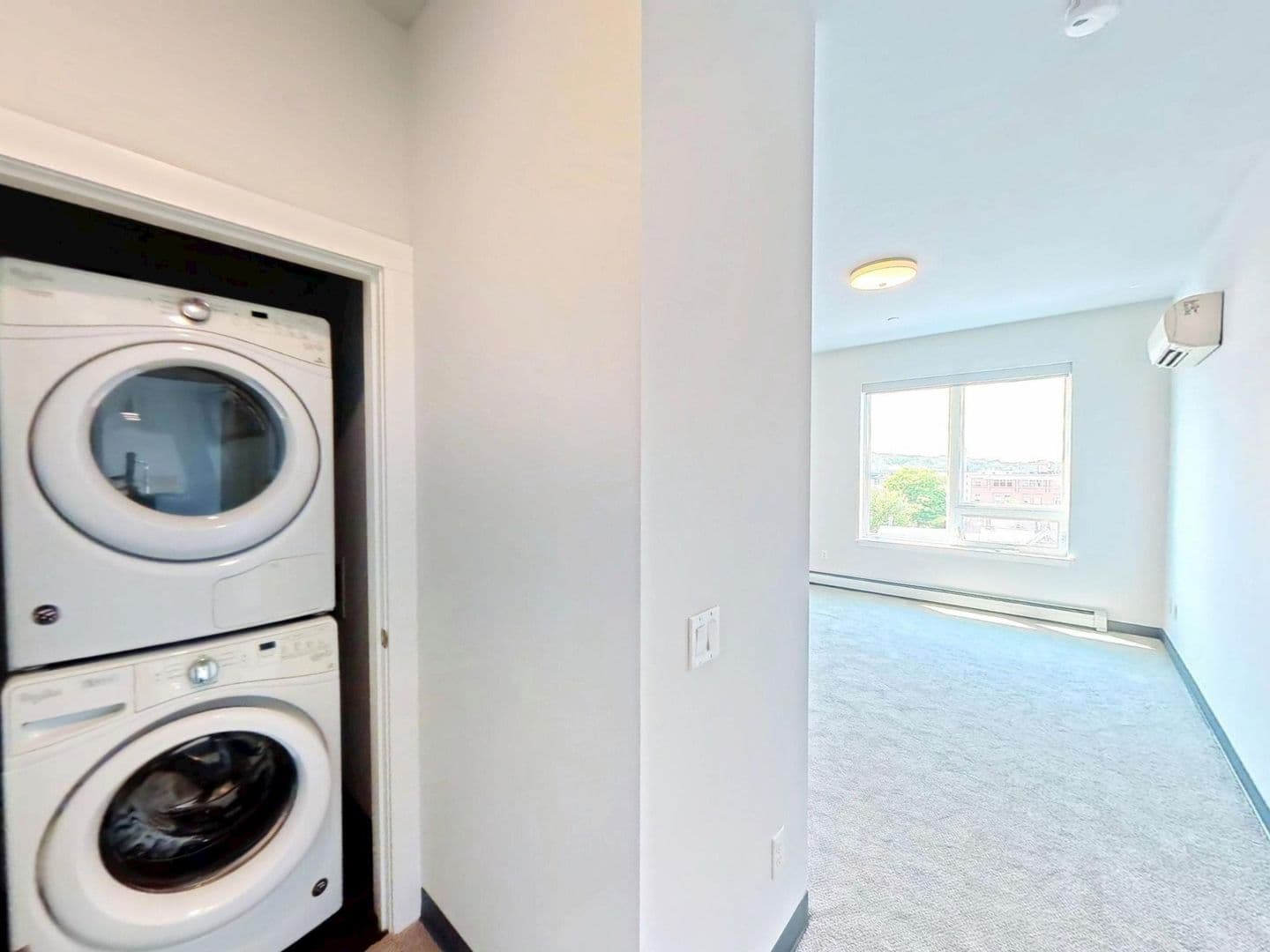 Winooski Apartment: 106 East Allen Street