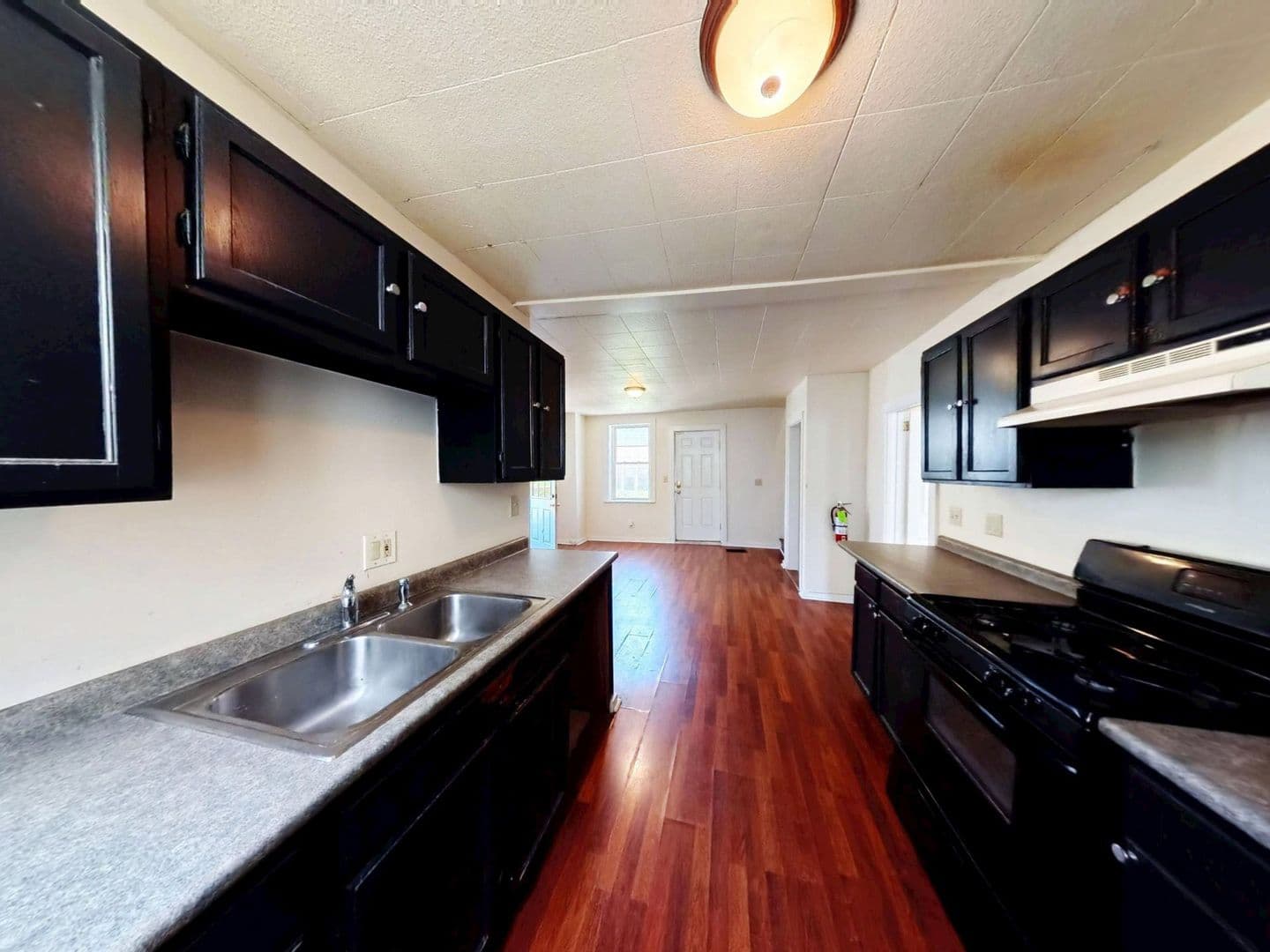 Burlington Apartment: 30 Chase Street