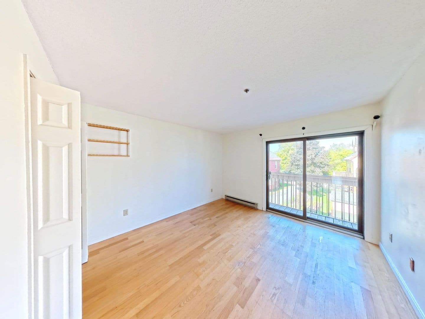 Burlington Apartment: 37 S. Williams Street