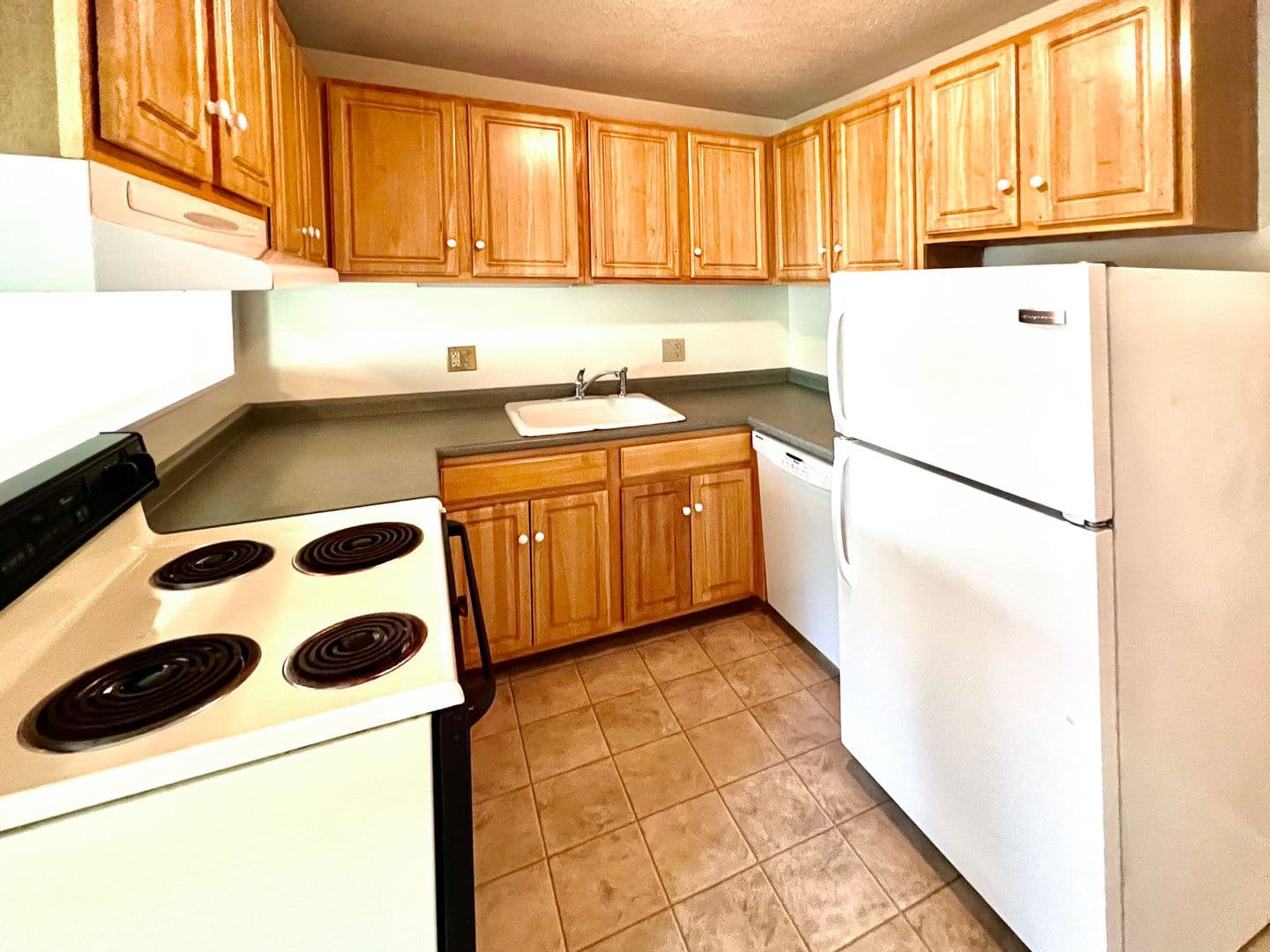 South Burlington Apartment: 248 Quarry Hill Rd Unit #73
