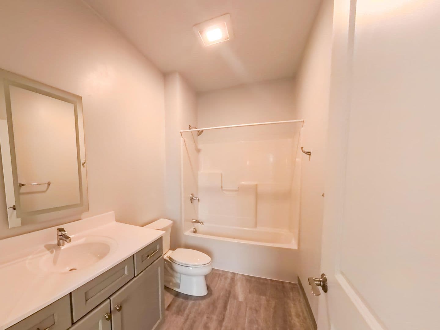 Winooski Apartment: 15 Manseau Street