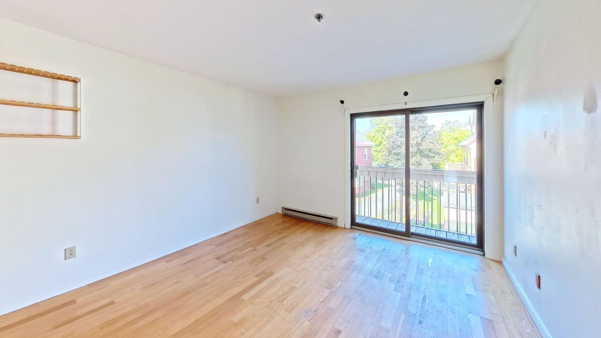 Burlington Apartment: 37 S. Williams Street