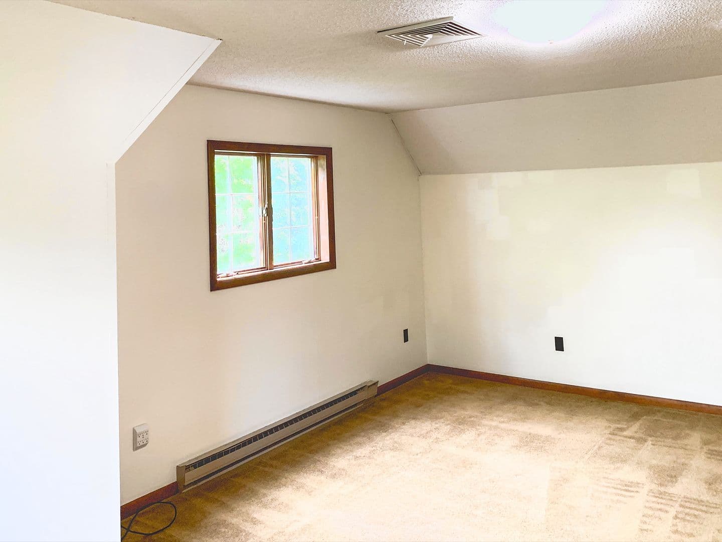 South Burlington House: 238 Spear Street