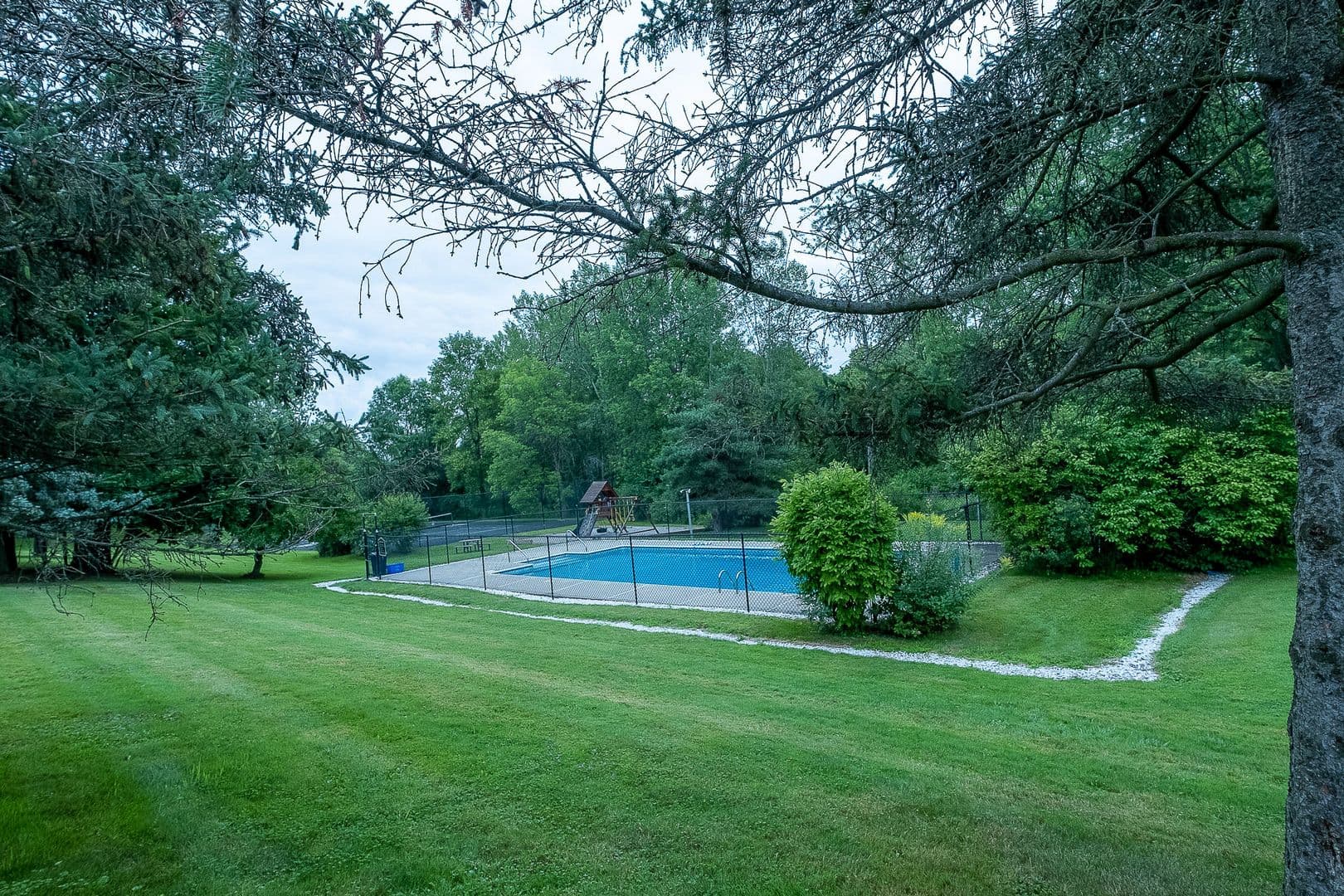 South Burlington Apartment: 248 Quarry Hill Rd Unit #73