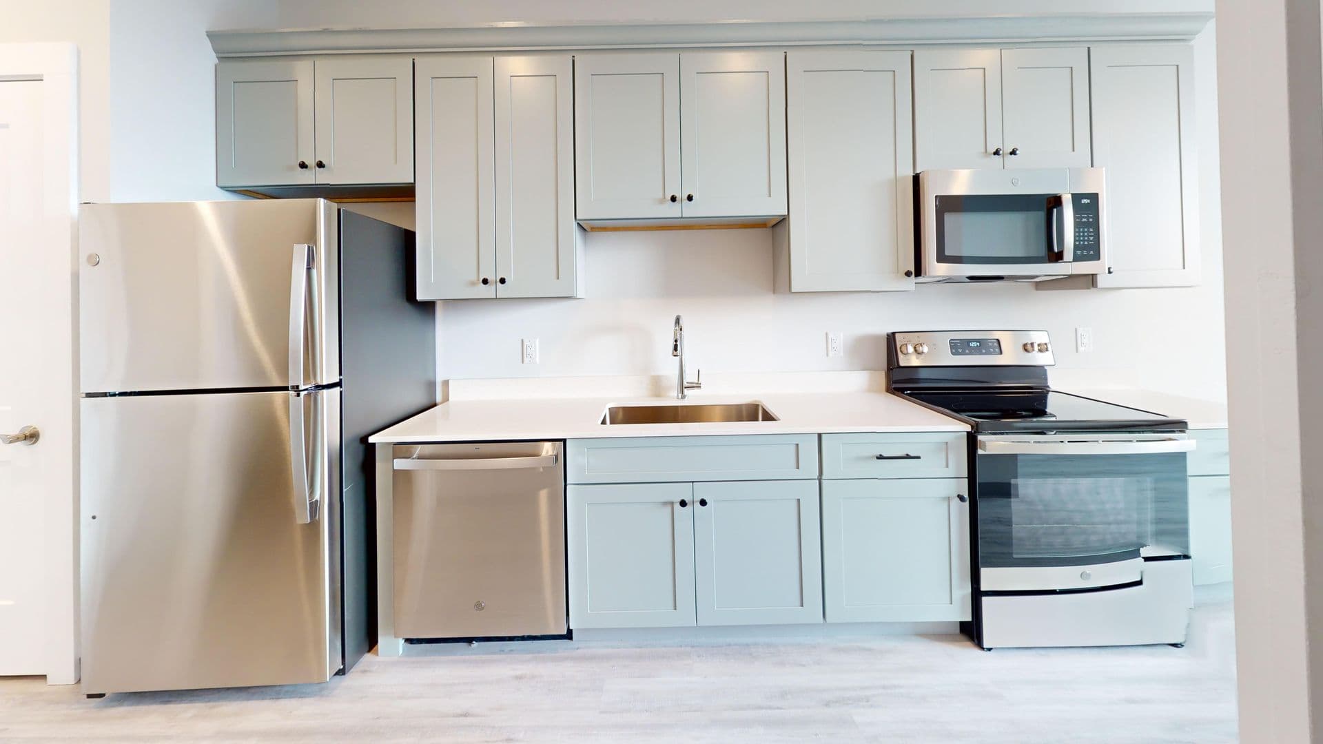 Burlington Apartment: 157 South Champlain Street