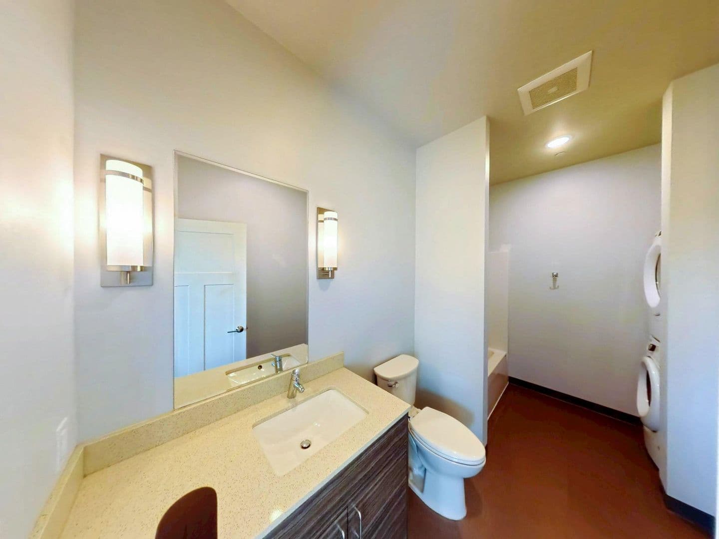 Winooski Apartment: 106 East Allen Street