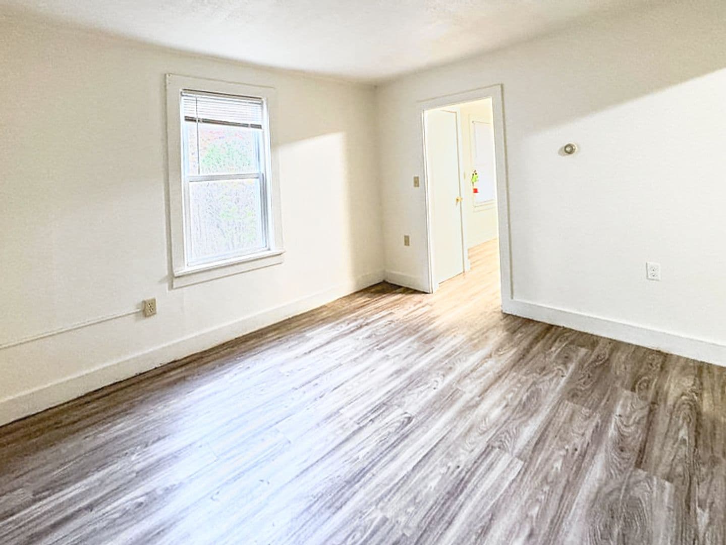 Essex Junction Apartment: 12 Central Street
