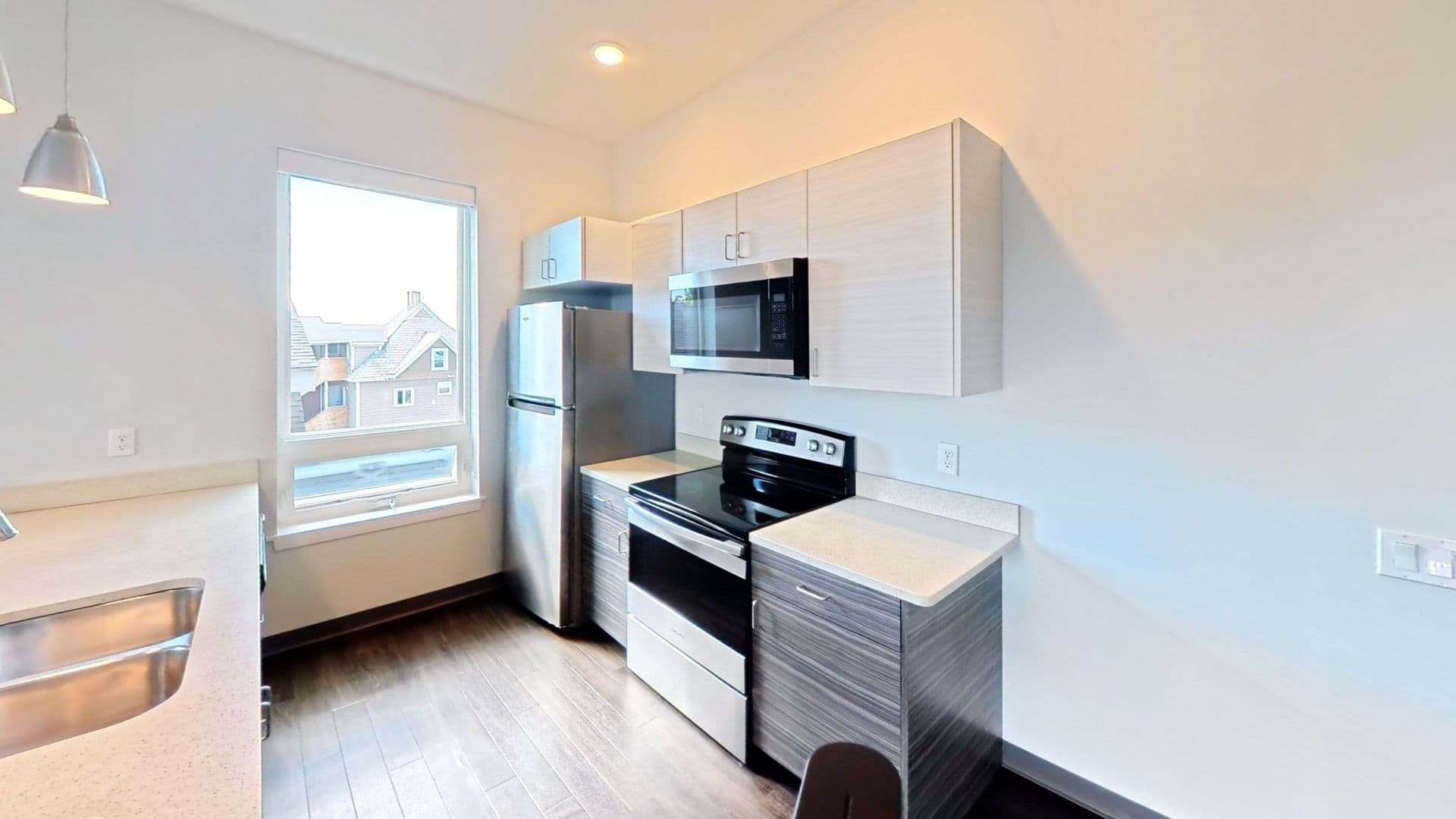 Winooski Apartment: 106 East Allen Street