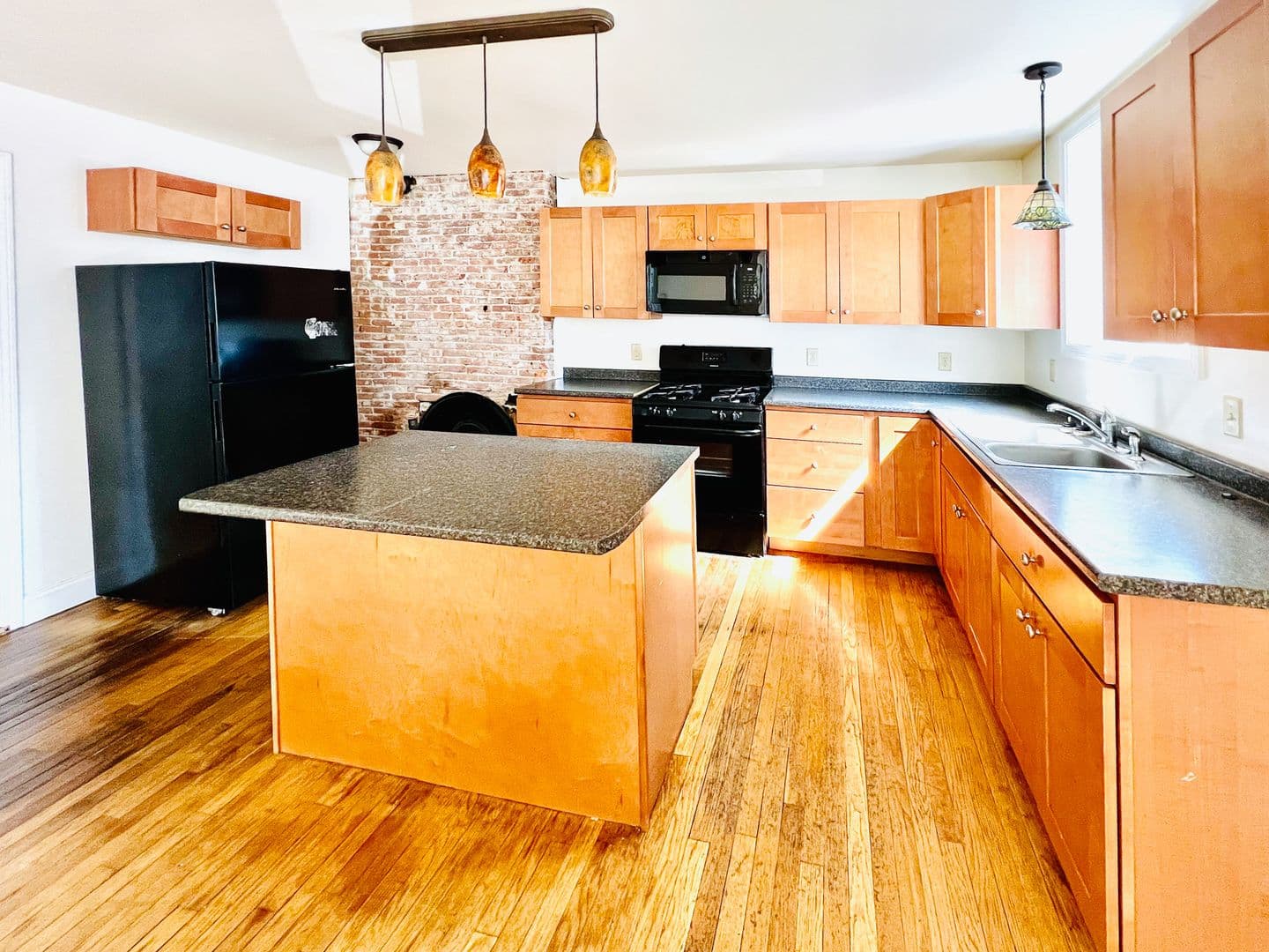 Burlington Apartment: 46 King Street