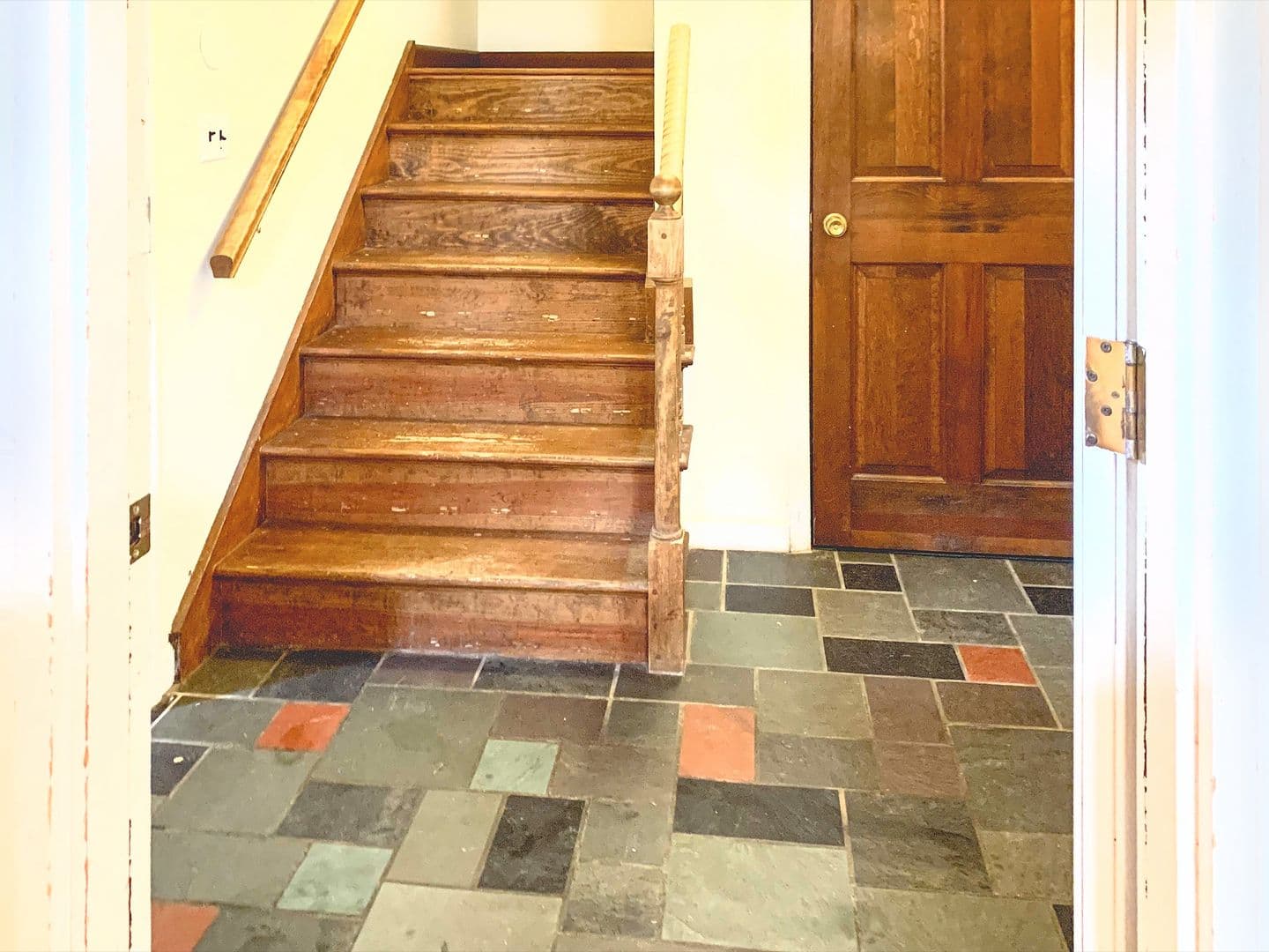 South Burlington House: 238 Spear Street