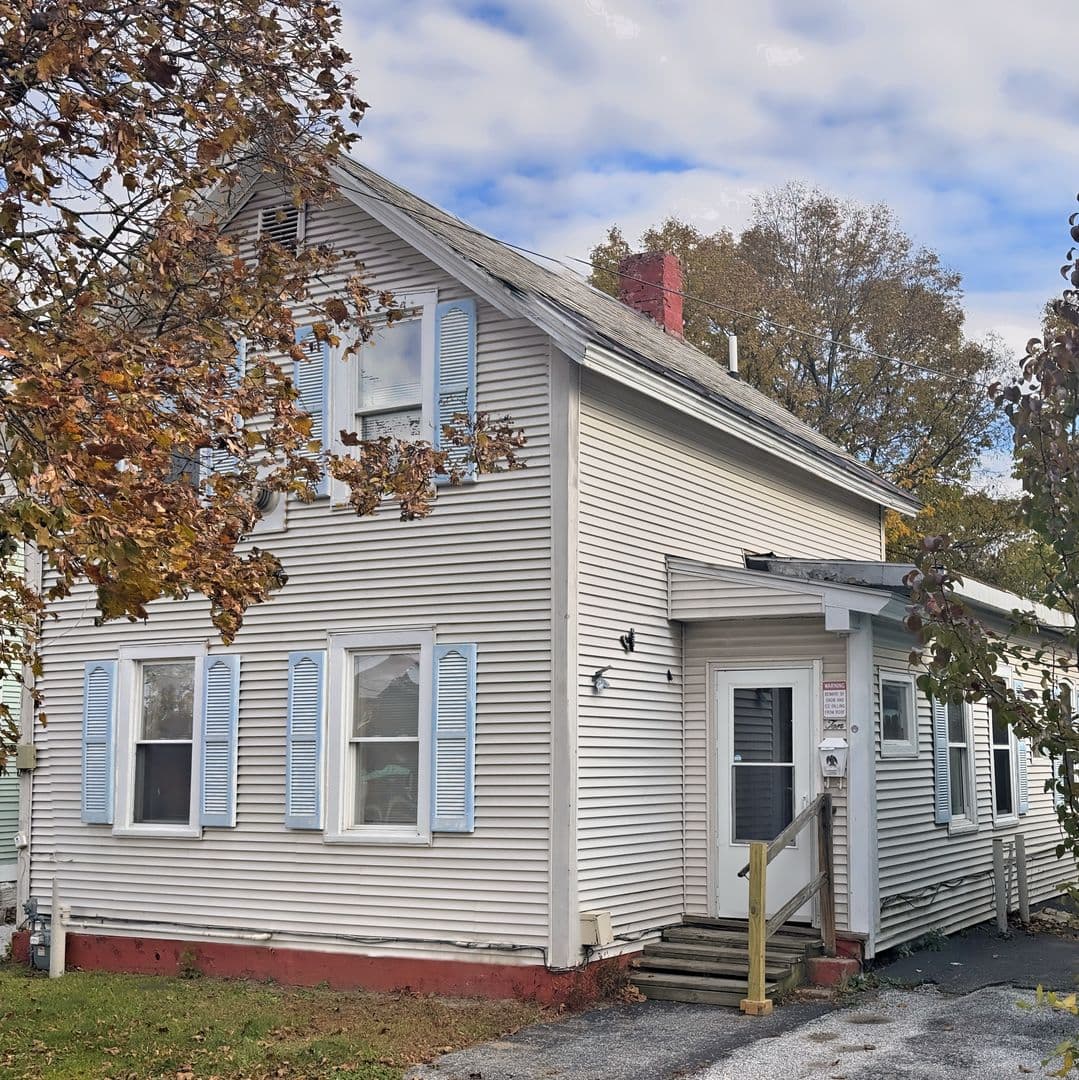 Burlington Apartment: 10 Walnut Street