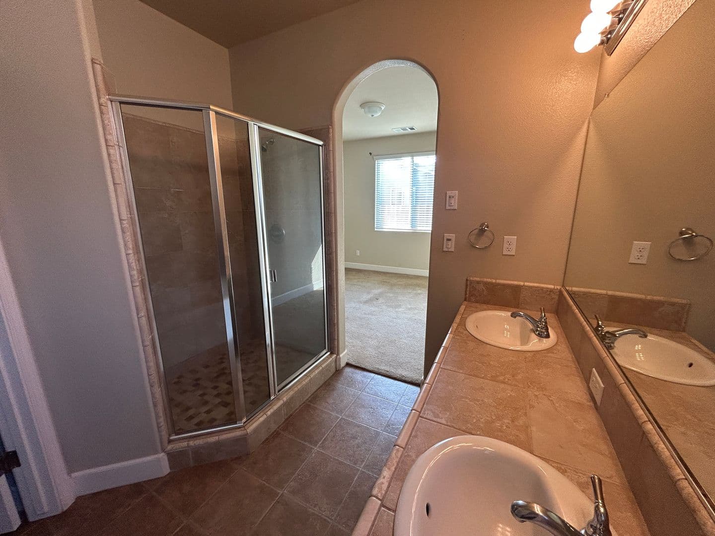 Porterville House: 493 S Milo