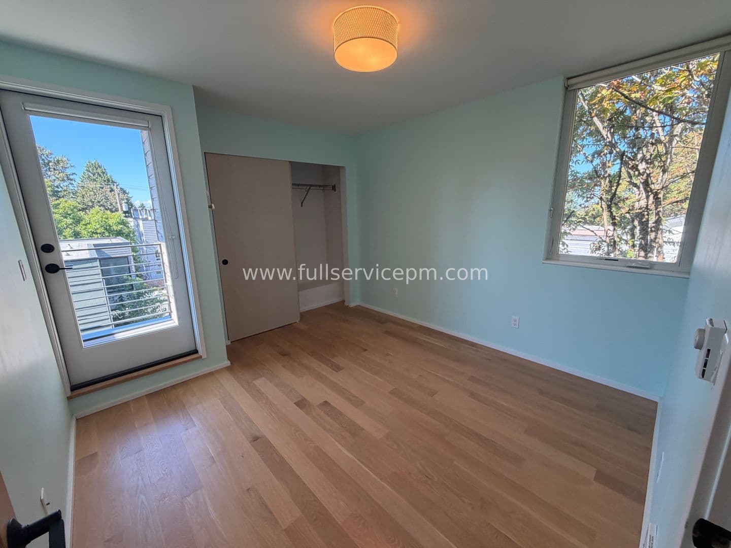 Seattle Townhome: 7784 Highland Park Way SW Unit A