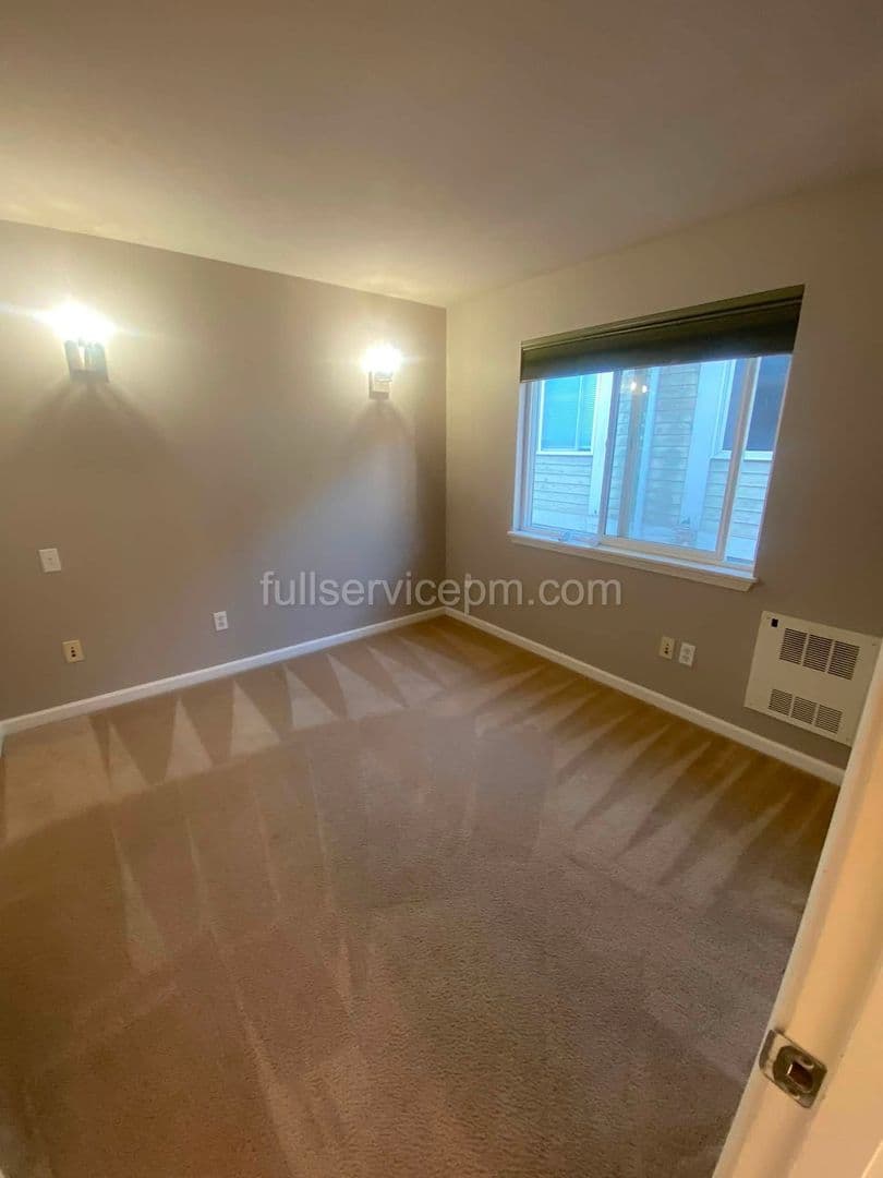 Seattle Townhome: 162A 15th Ave