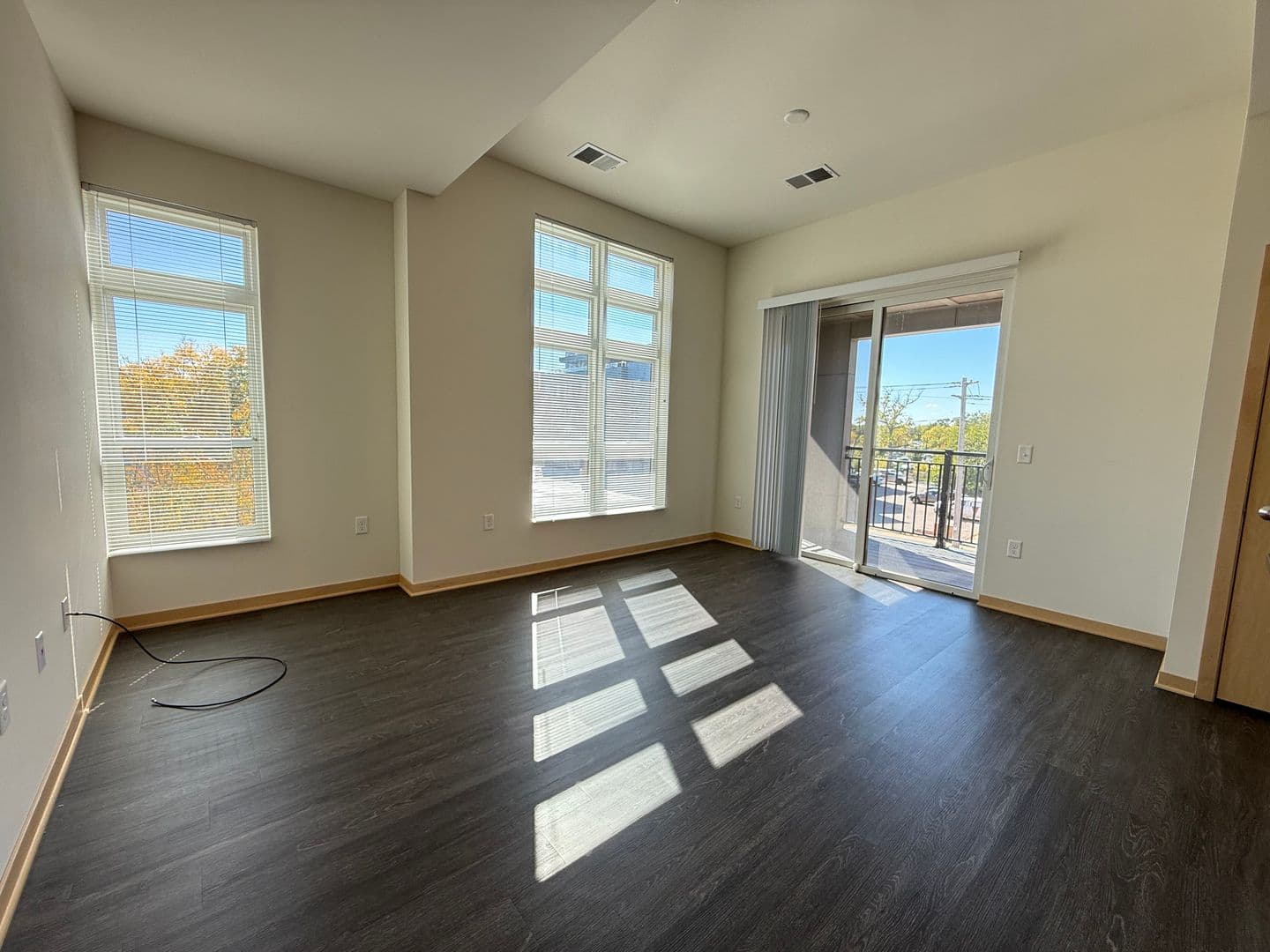 Madison Apartment: 1121 South Park Street