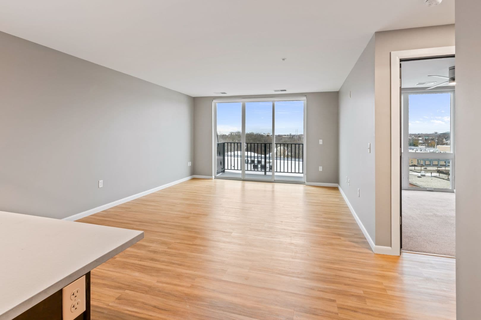Milwaukee Apartment: 8041 West Bluemound Road