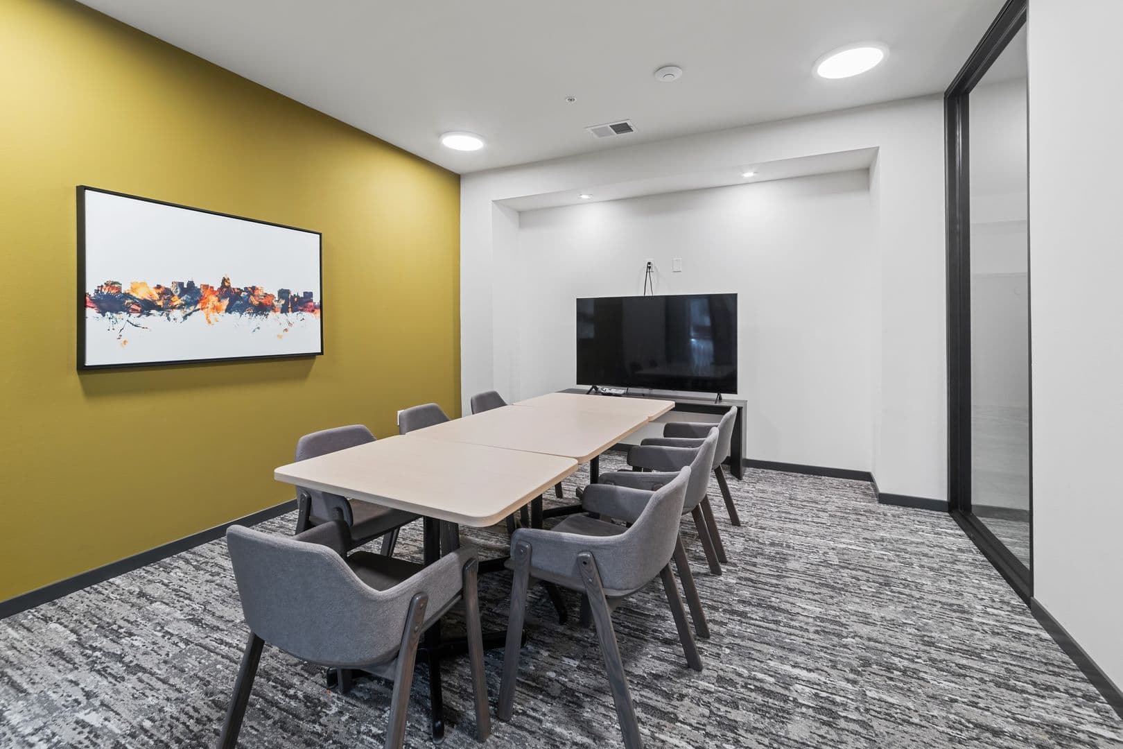 Madison Apartment: 1121 South Park Street