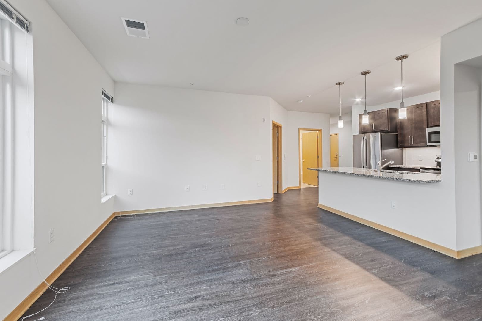 Madison Apartment: 1121 South Park Street