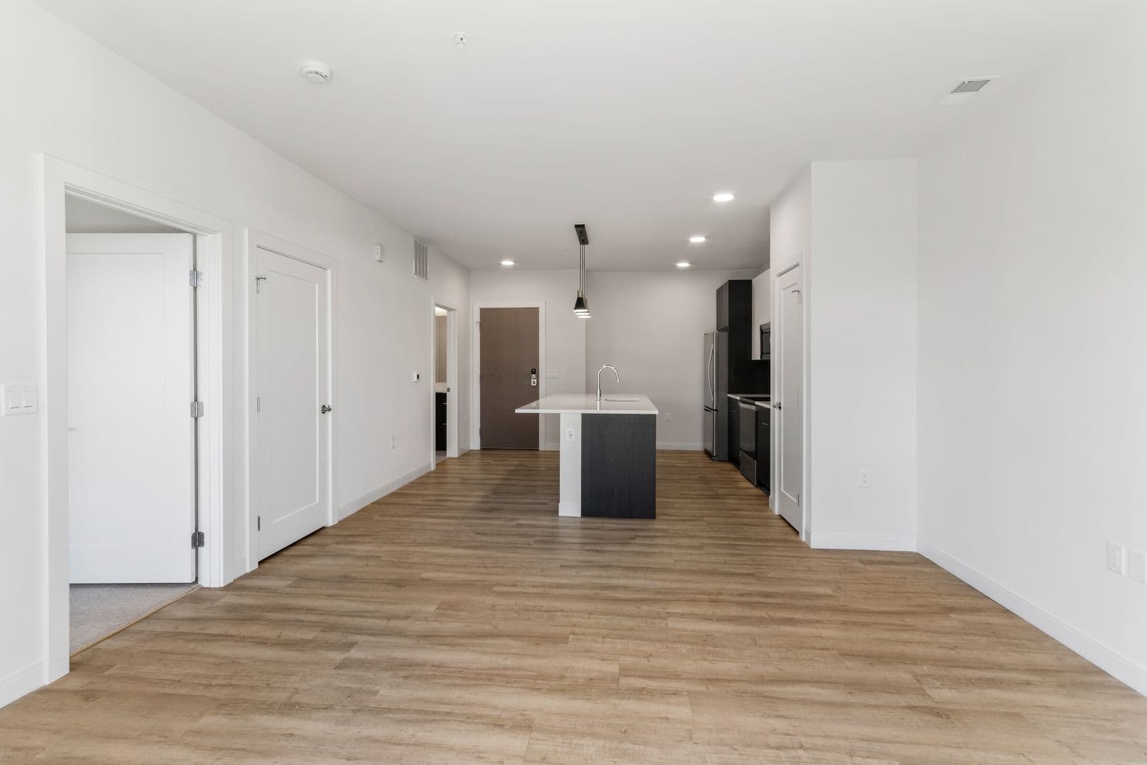 Kenosha Apartment: 5945 6th Avenue