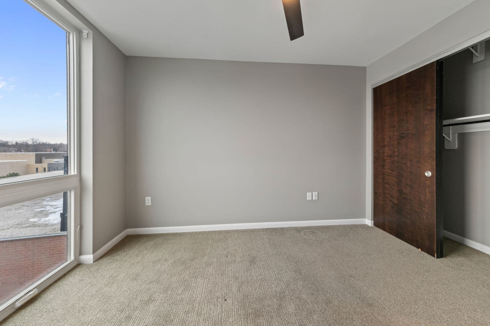 Milwaukee Apartment: 8041 West Bluemound Road
