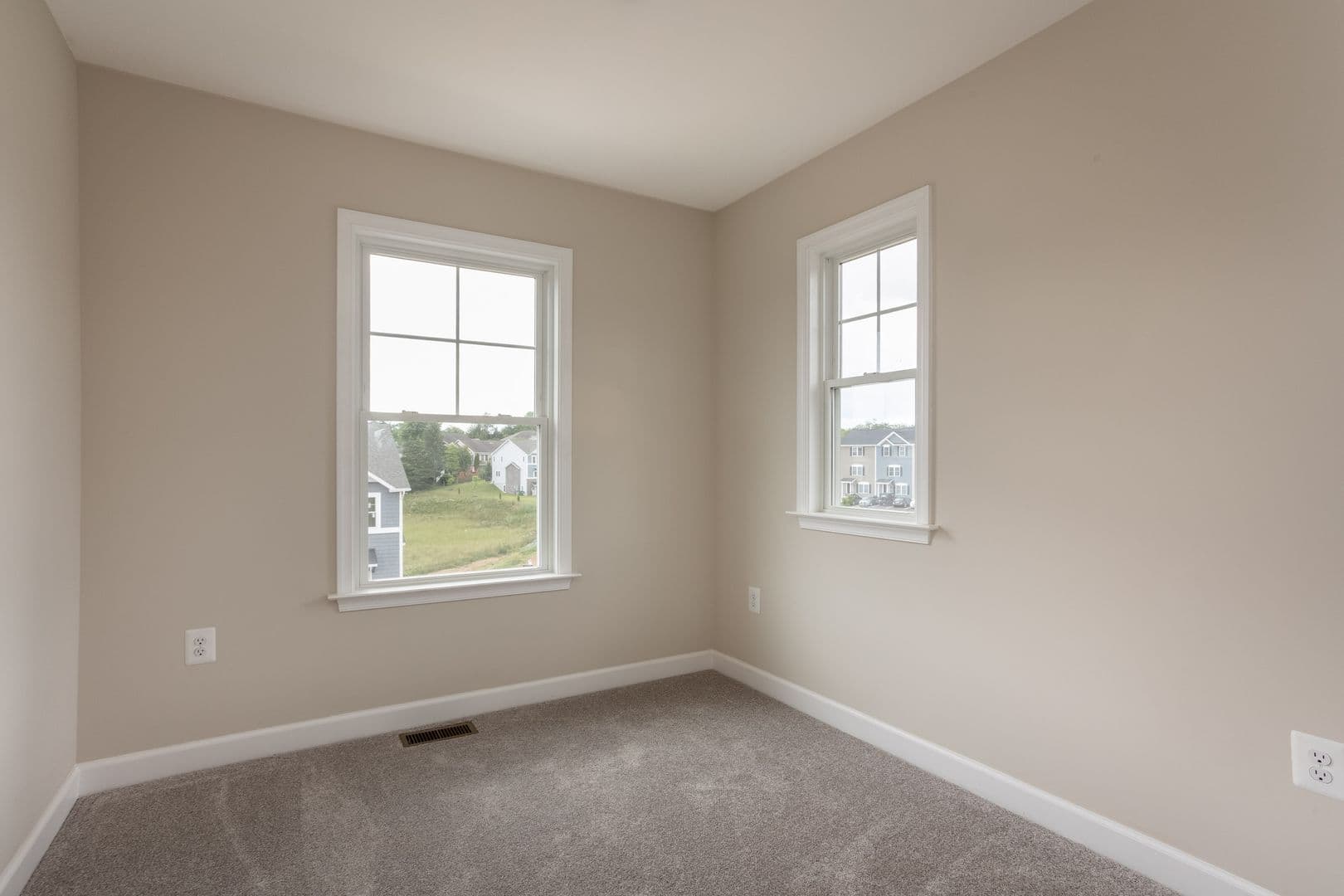 Rockingham House: 1308 Palomino Trail