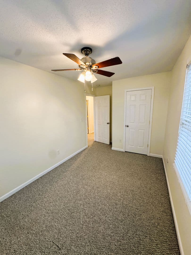 Harrisonburg House: 1422 Founders Way