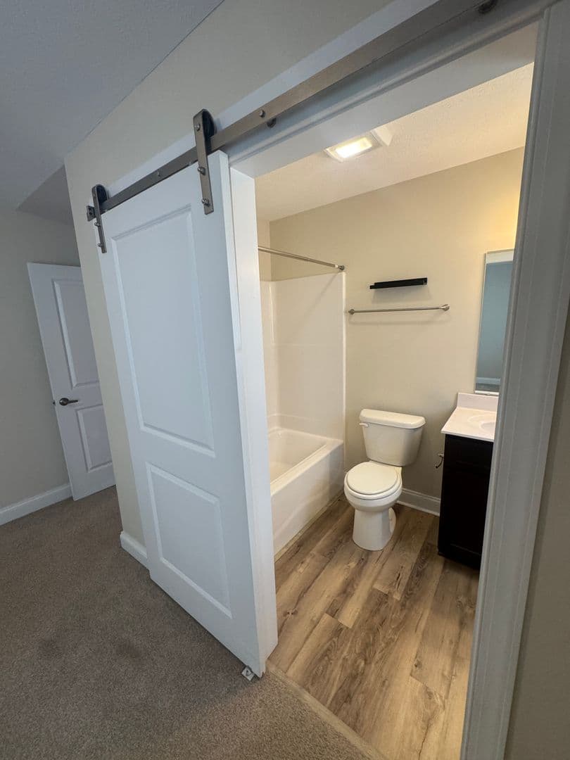 Rockingham House: 2656 Greenport Drive