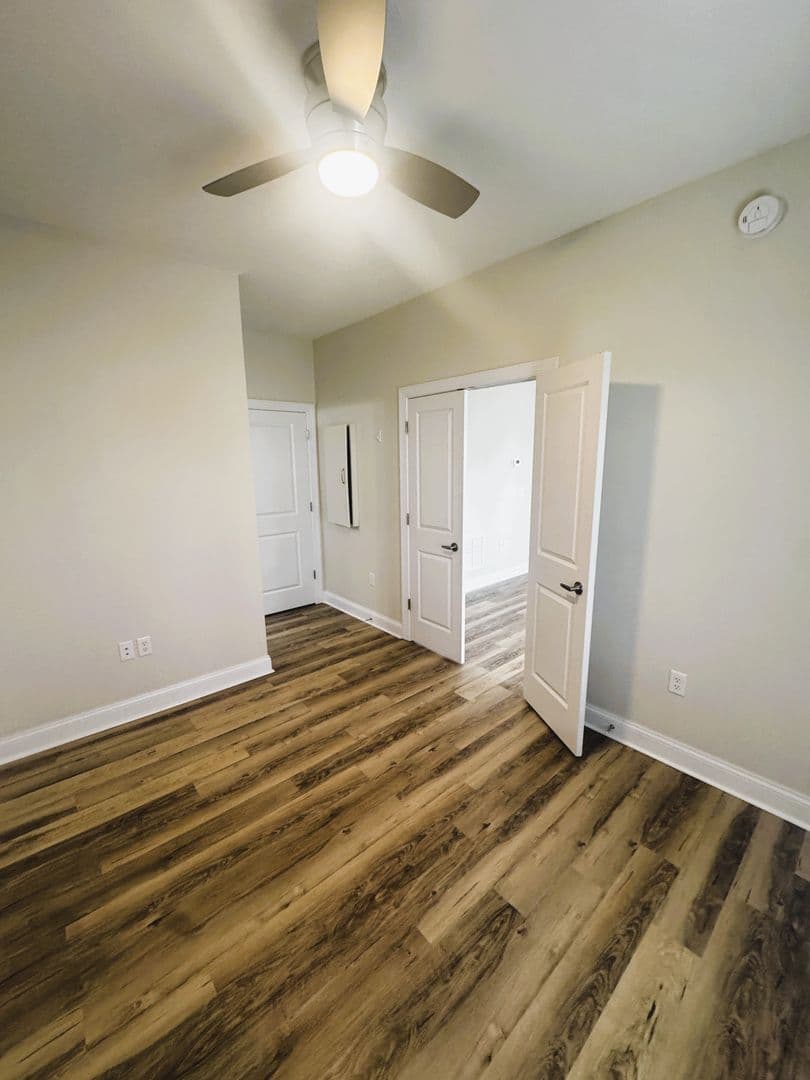Rockingham House: 2656 Greenport Drive