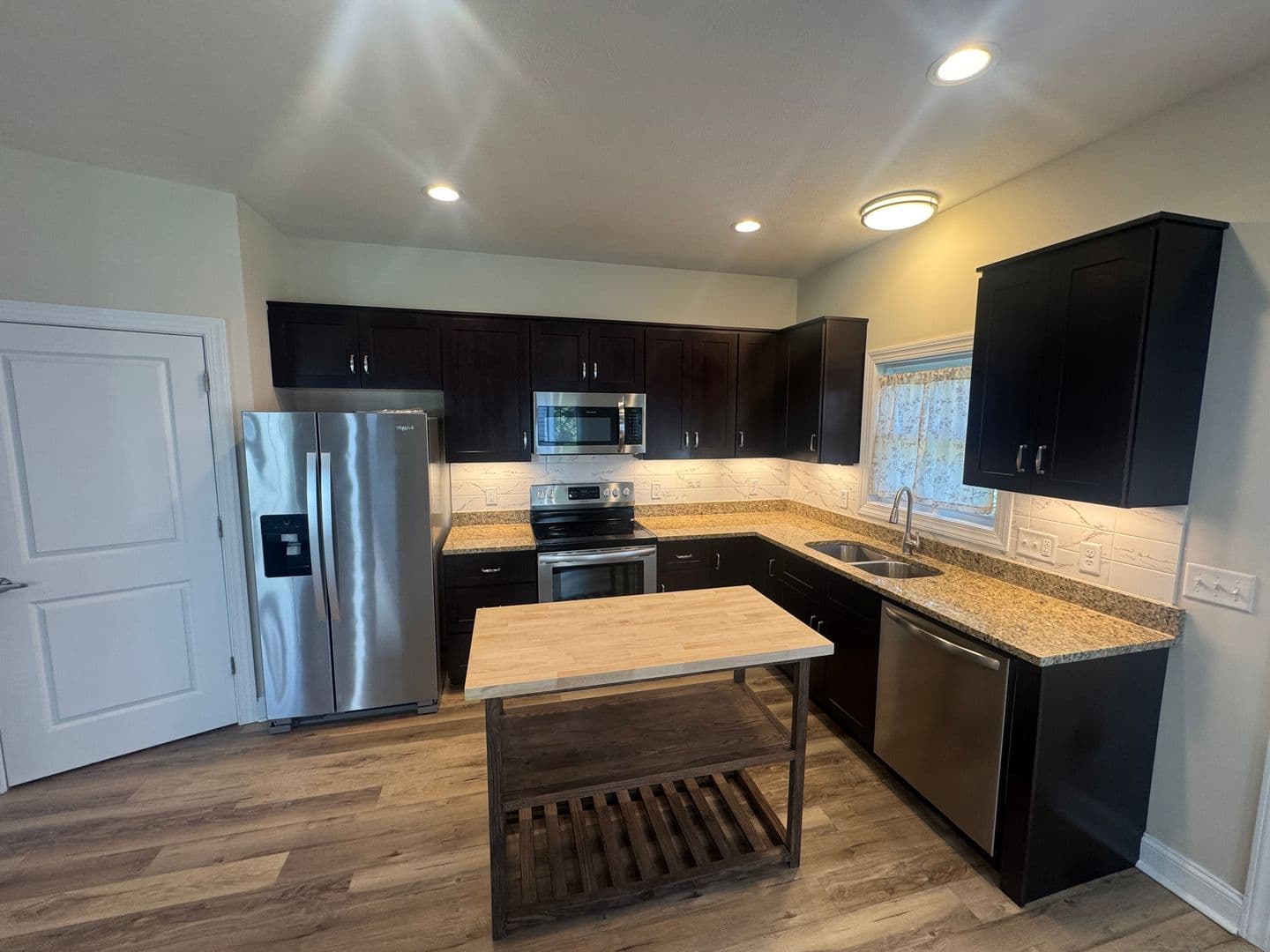 Rockingham House: 2656 Greenport Drive