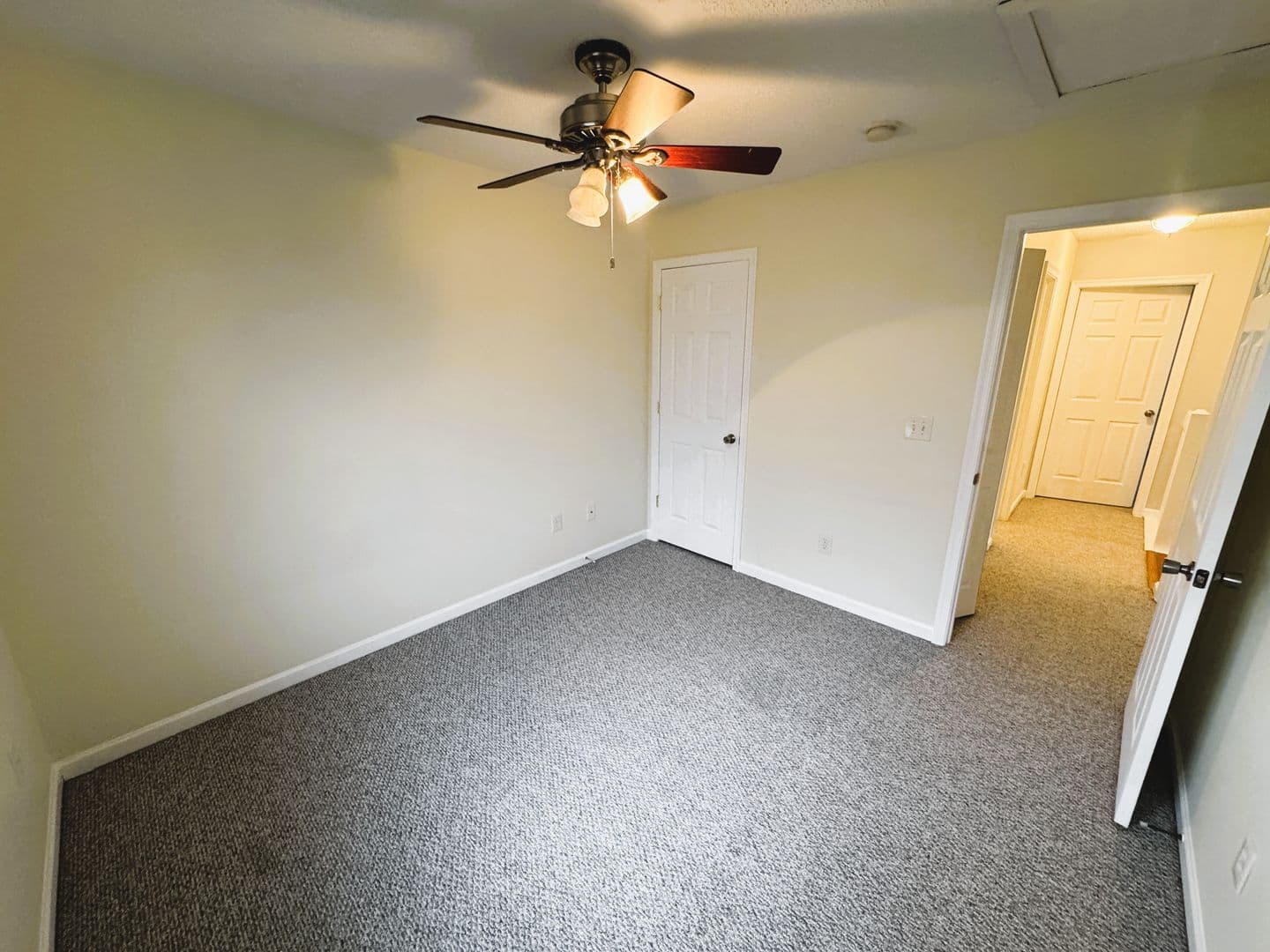 Harrisonburg House: 1422 Founders Way