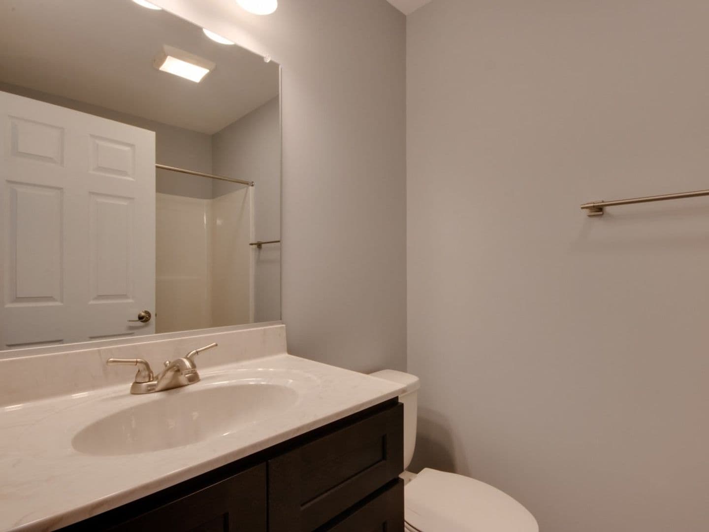 Rockingham House: 1318 Caspian Way