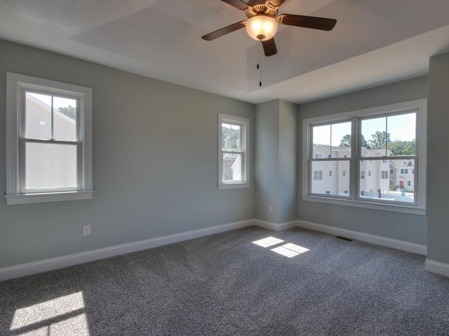 Rockingham House: 1318 Caspian Way