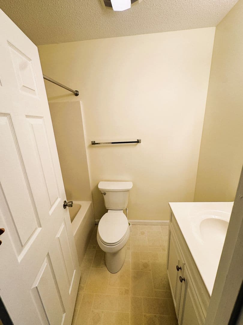 Harrisonburg House: 1422 Founders Way