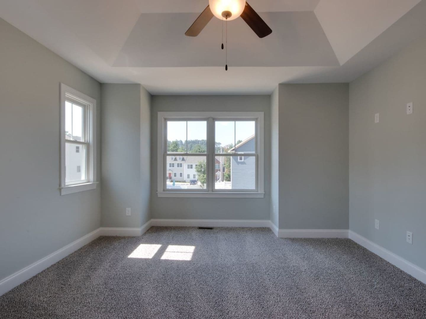Rockingham House: 1318 Caspian Way
