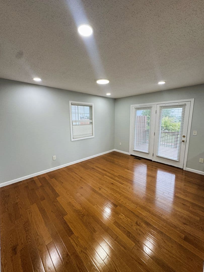 Harrisonburg House: 1422 Founders Way