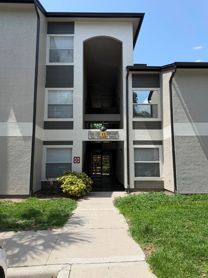 Orlando Condo: 7605 Pissarro Dr.