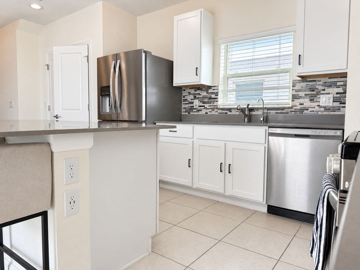 Orlando House: 6609 Willow View Ave.