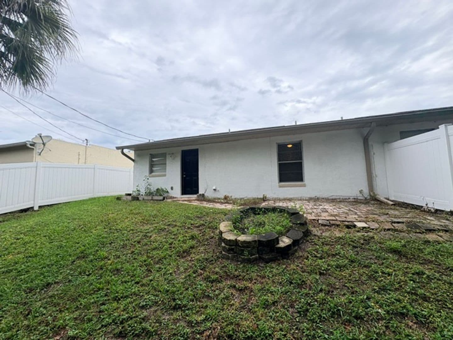 Edgewater House: 2312 Fern Palm Dr.