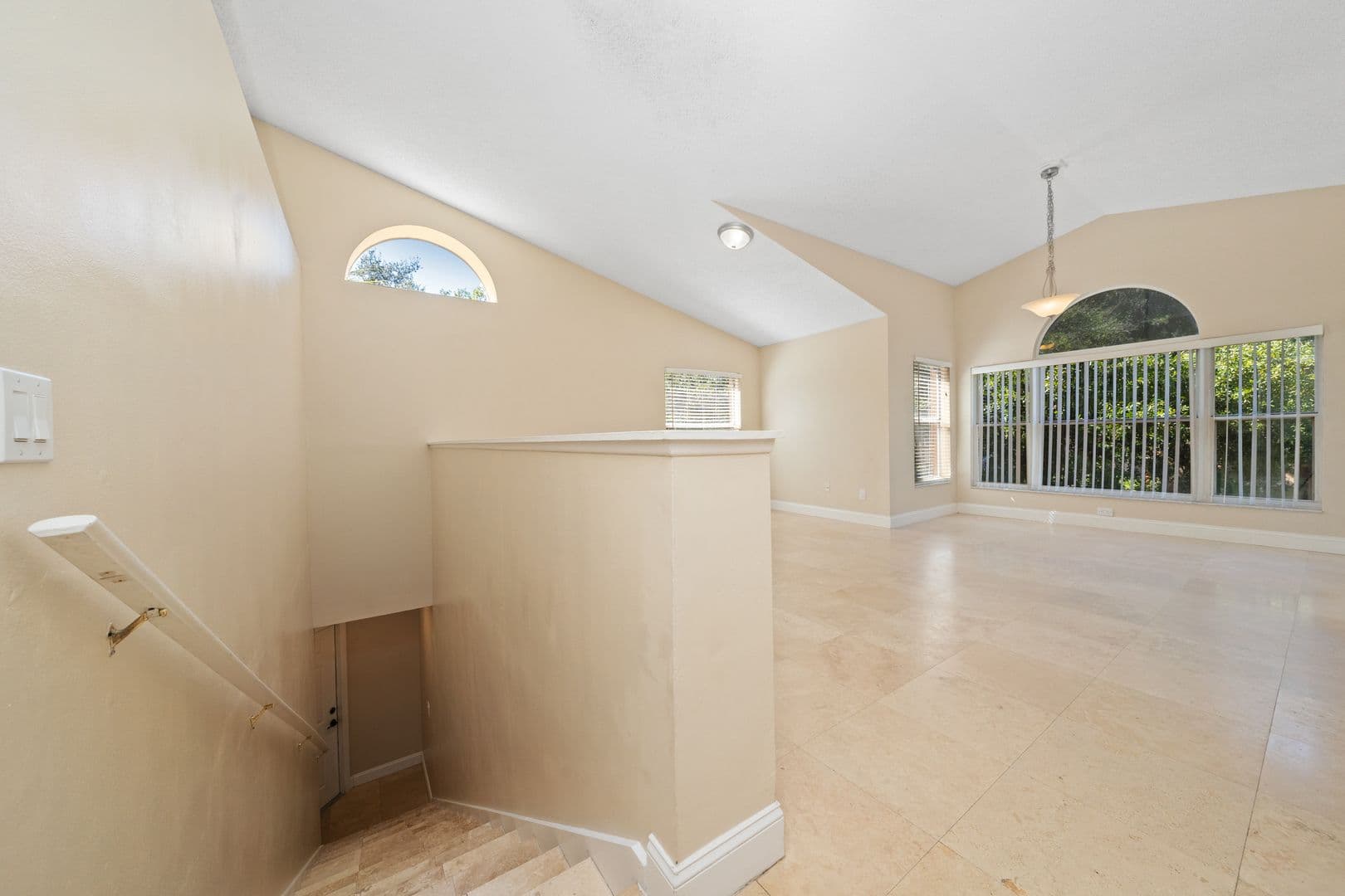 Orlando Condo: 5432 E. Michigan St. Unit #6