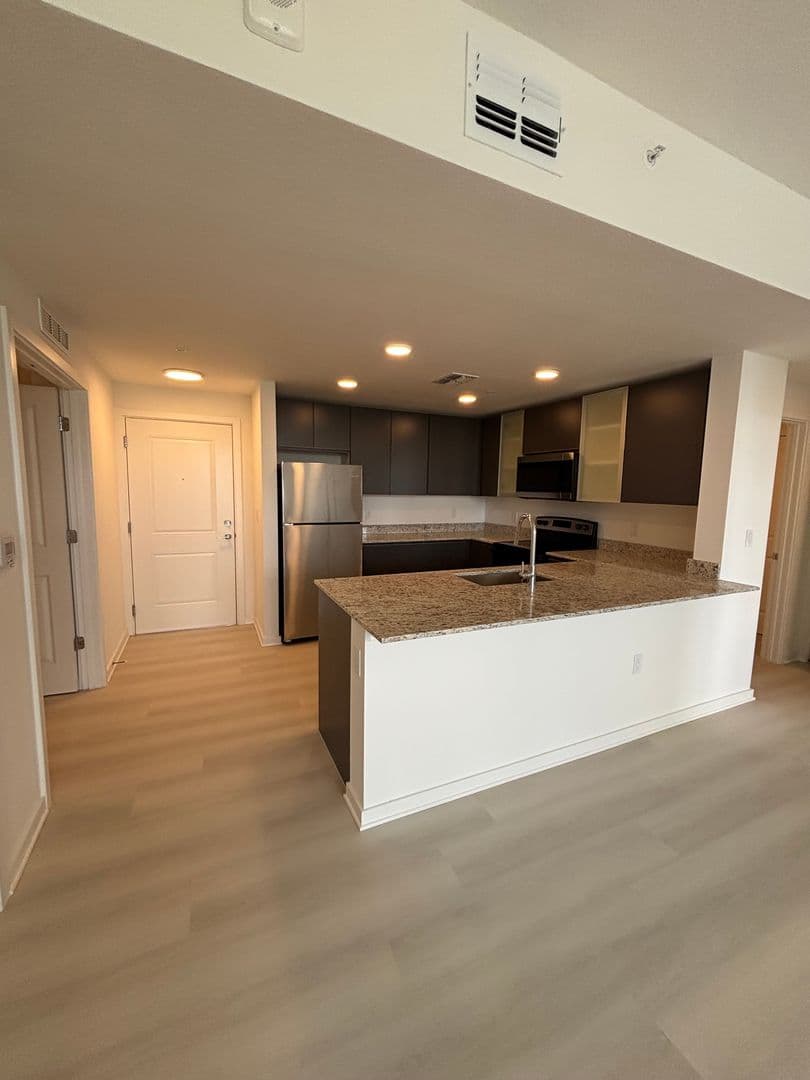 Orlando House: 5579 Millenia Park Blvd.